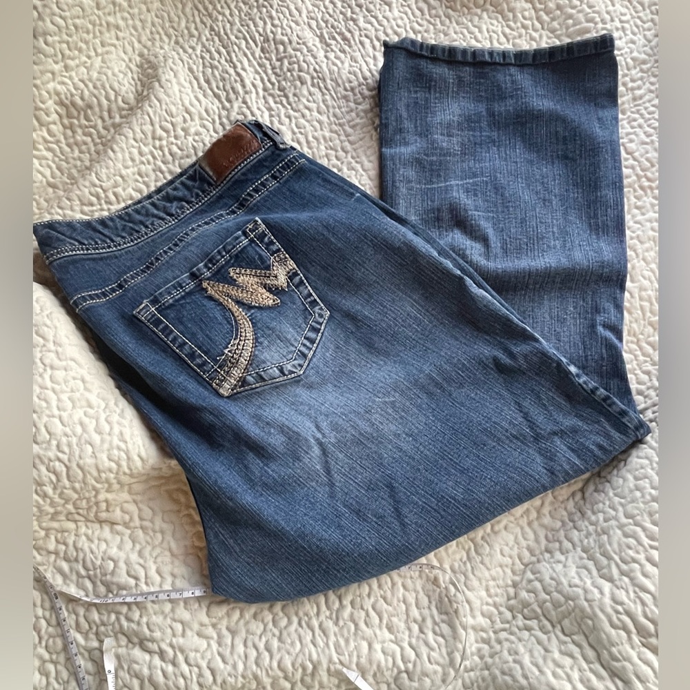 Woman’s flare jeans-preowned! Maurices brand size 26Short
